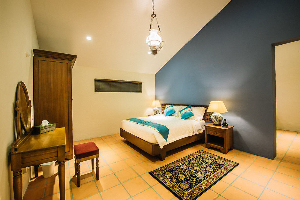 Botanica Mansion Bed and Breakfast Balik Pulau Buitenkant foto