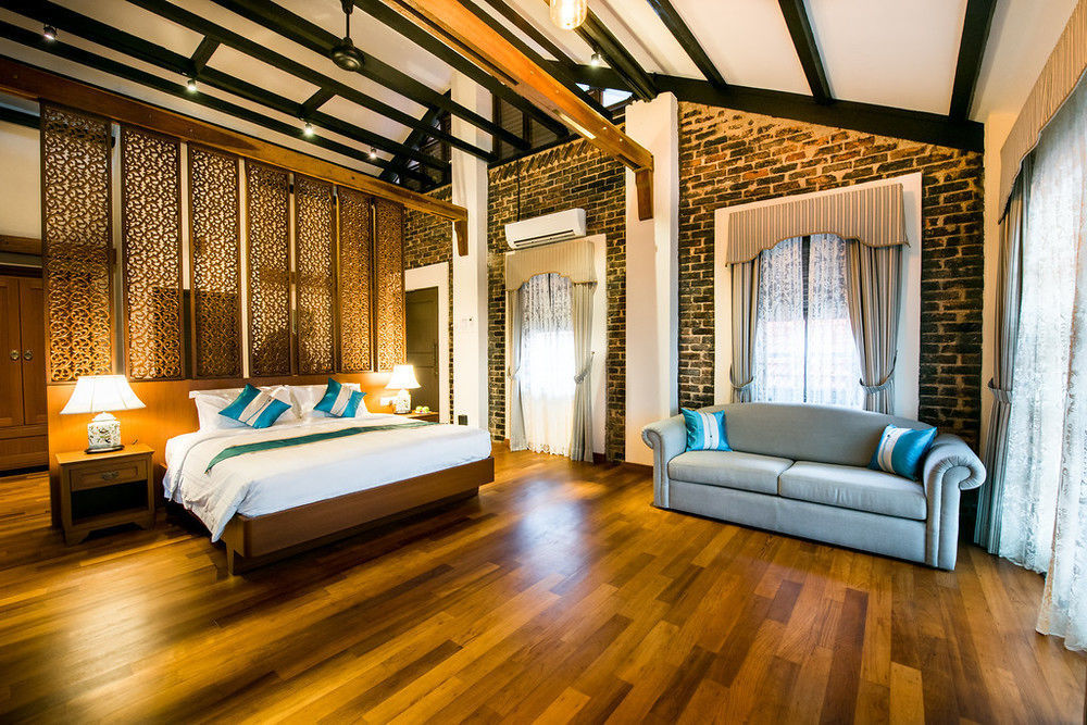 Botanica Mansion Bed and Breakfast Balik Pulau Buitenkant foto