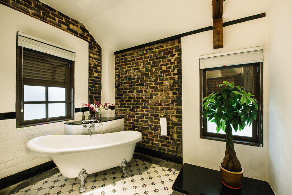 Botanica Mansion Bed and Breakfast Balik Pulau Buitenkant foto